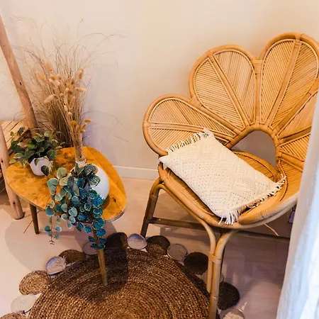 Couette-café Americana House 3*