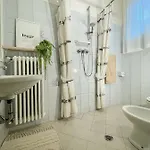 Nocleg ze śniadaniem Americana House 3*