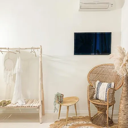 Oda ve Kahvaltı Americana House 3*